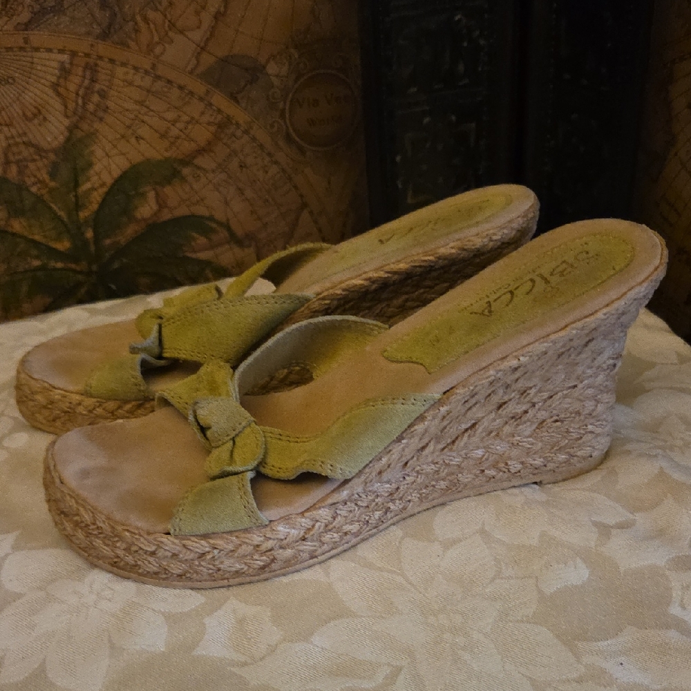 Sbicca Green Suede Wedges